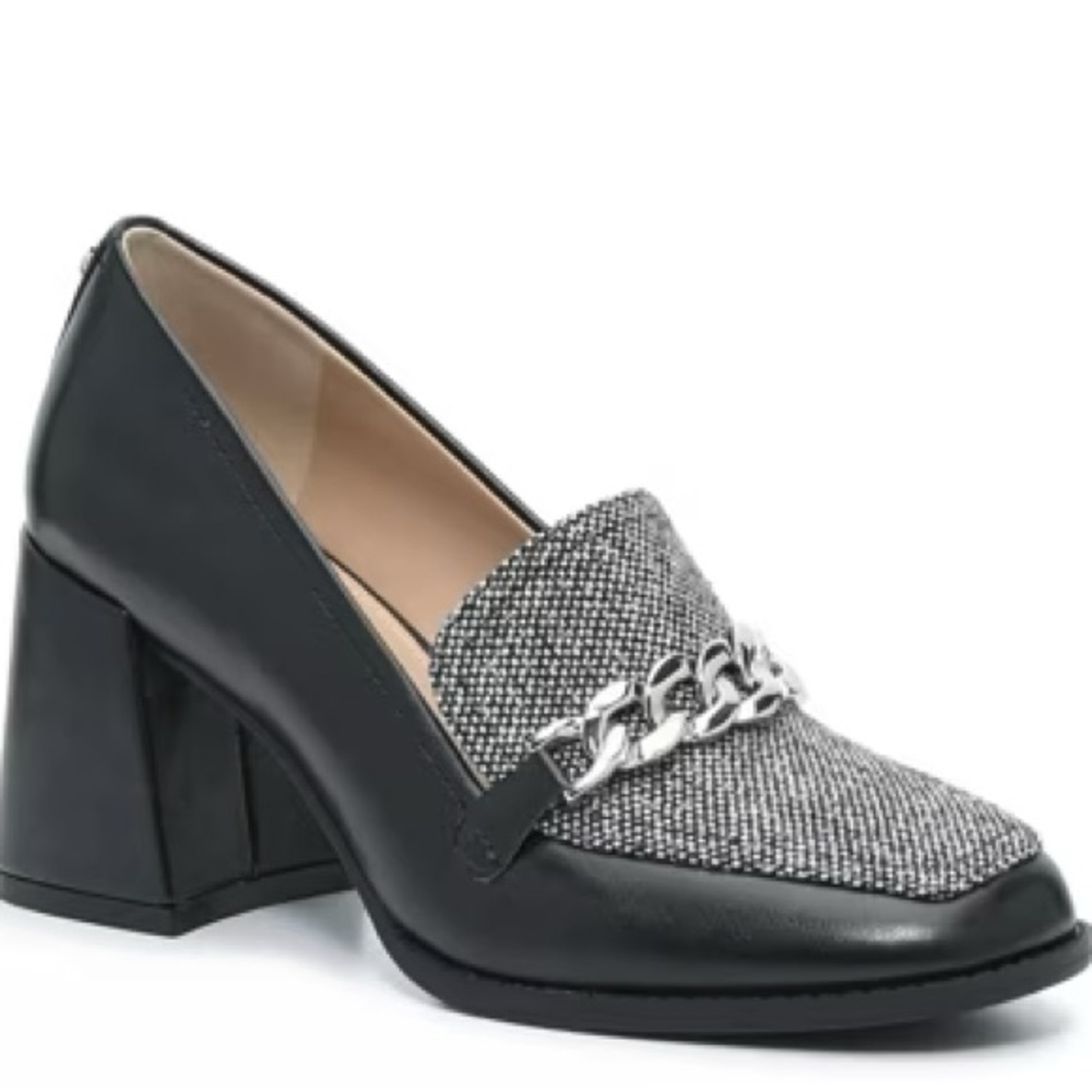 Kelly & Katie Tonnia Pump